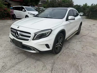2017 奔驰 GLA200