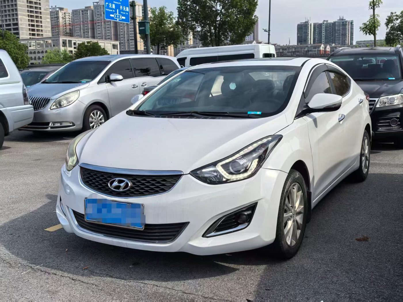 2018 现代 朗动