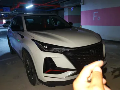 2022 长安 cs75plus尊贵