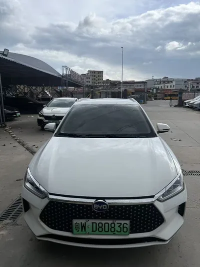 2022 比亚迪 E2 400