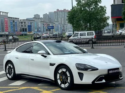 2025 小米 SU7 MAX