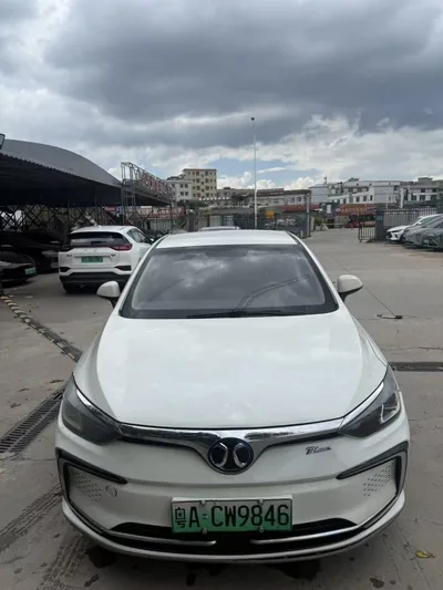 2019 北汽 EU5