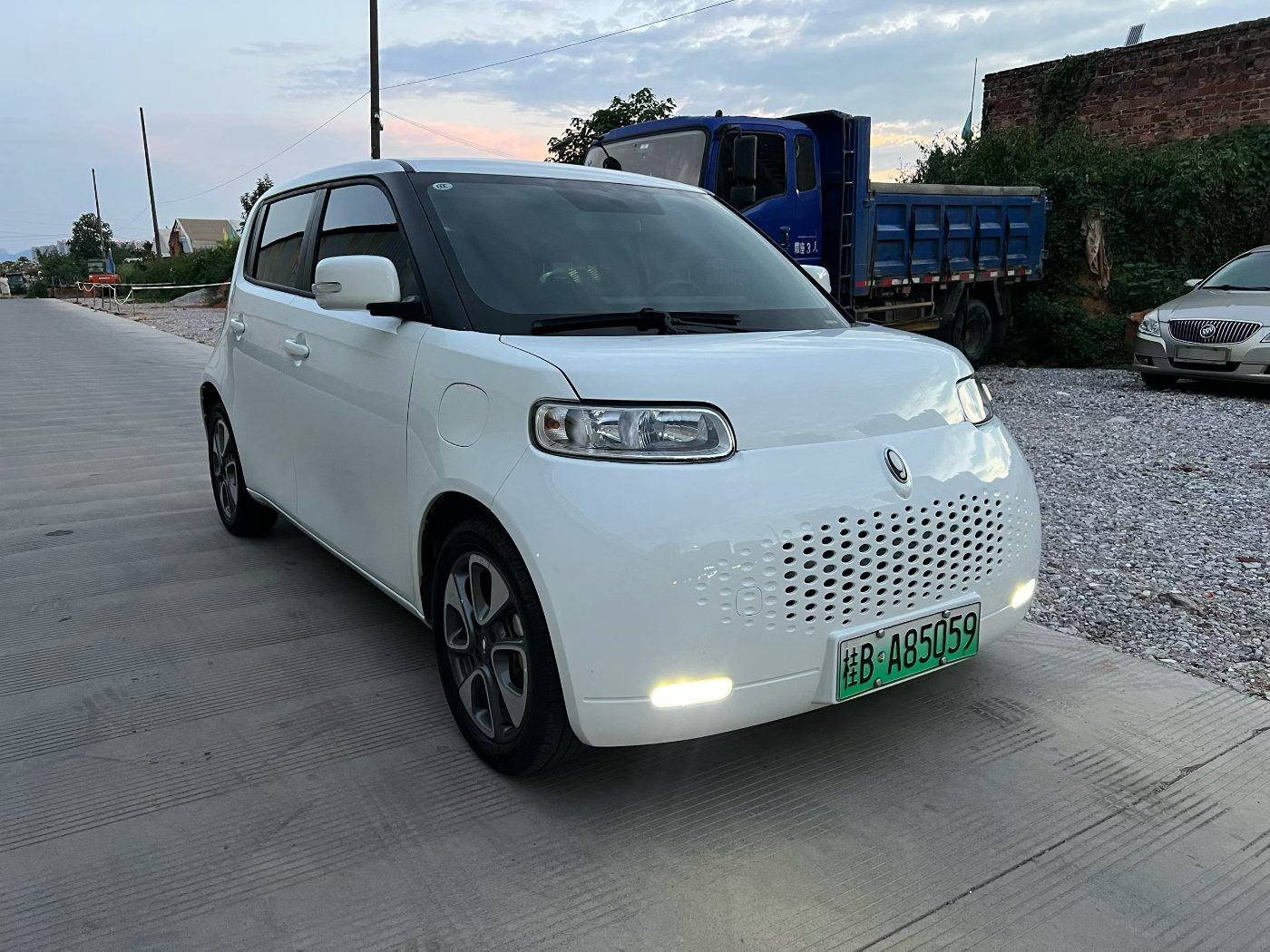 2022 欧拉 白猫
