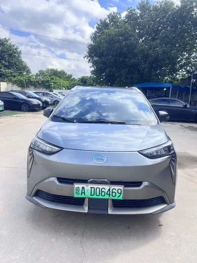 2023 埃安 Y70