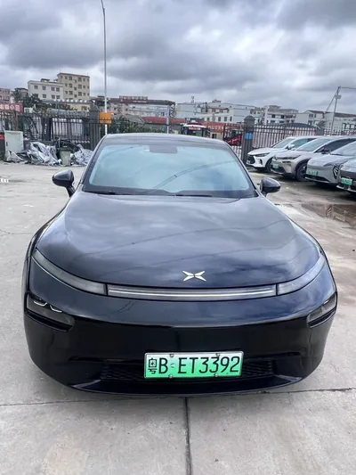 2021 小鹏 P7 706