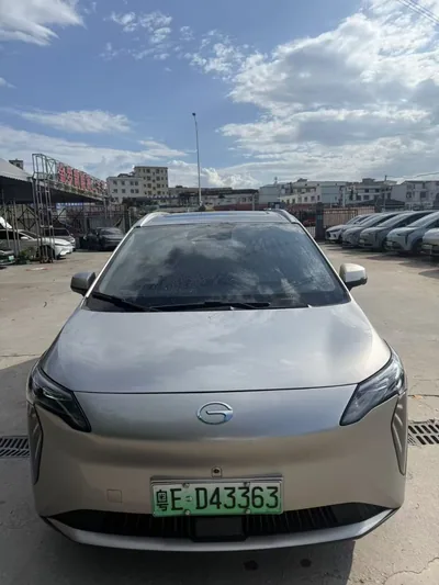 2023 埃安 YP70