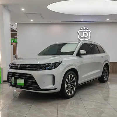 2023 问界 M7